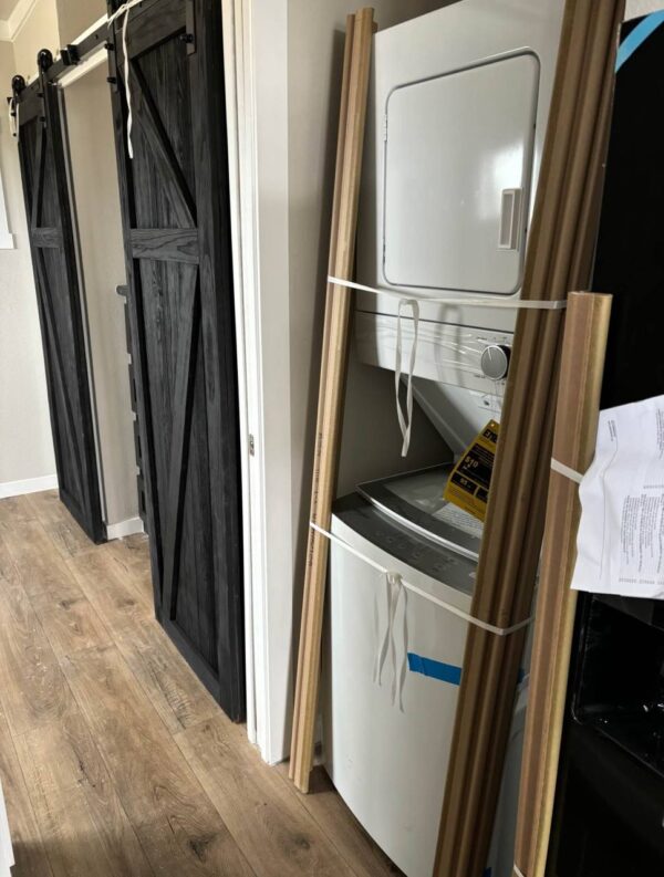 TINY MOBILE HOME 1 Bedroom 1 Bath House