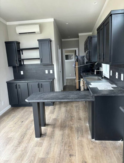 TINY MOBILE HOME 1 Bedroom 1 Bath House