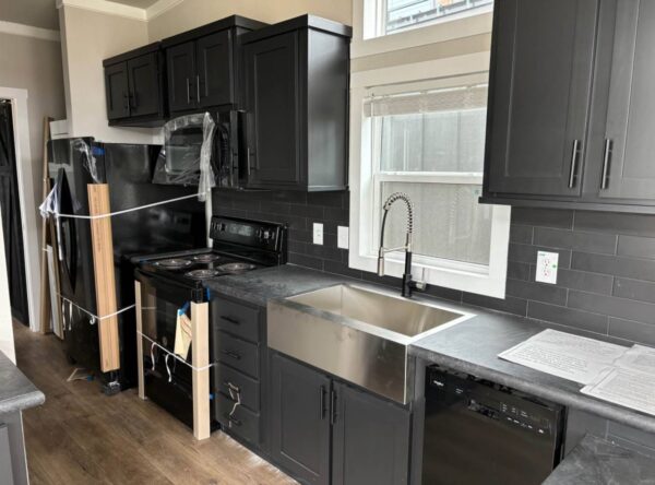 TINY MOBILE HOME 1 Bedroom 1 Bath House