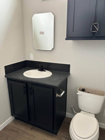 TINY MOBILE HOME 1 Bedroom 1 Bath House