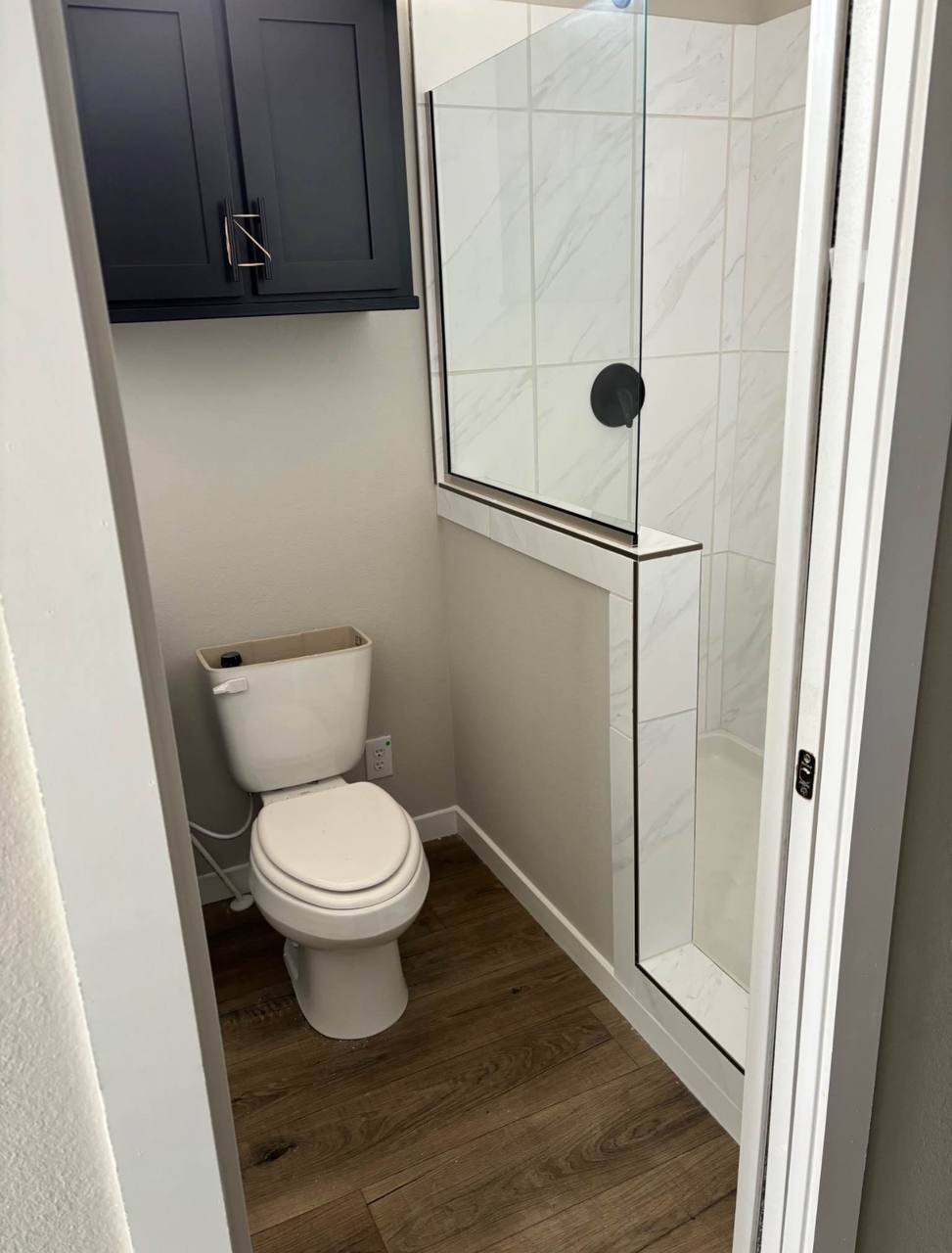 TINY MOBILE HOME 1 Bedroom 1 Bath House