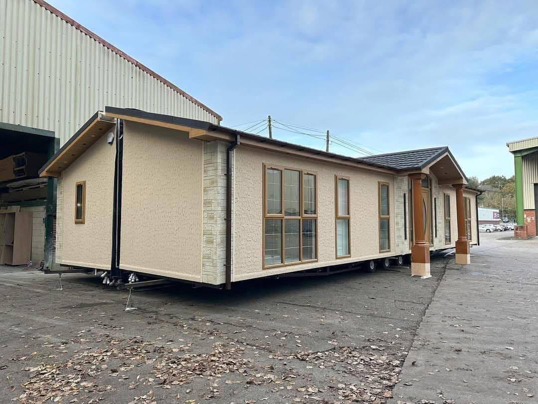 Houghton Mobile Home 55 x 22 ft 3 bedroom, 2baths