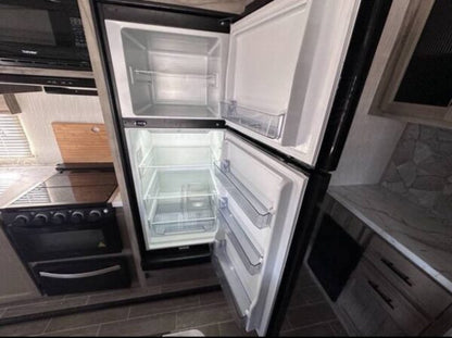 RV 2021 Forest River Arctic Wolf