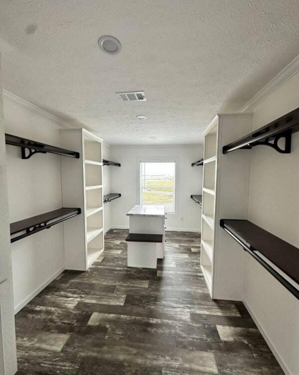 Mobile Home 4 Bedrooms | 2 Bathrooms Under 2,300 sq. ft.