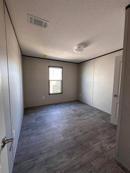 Mobile Home 4 Bedroom, 2 Bath 2,300 sq. ft