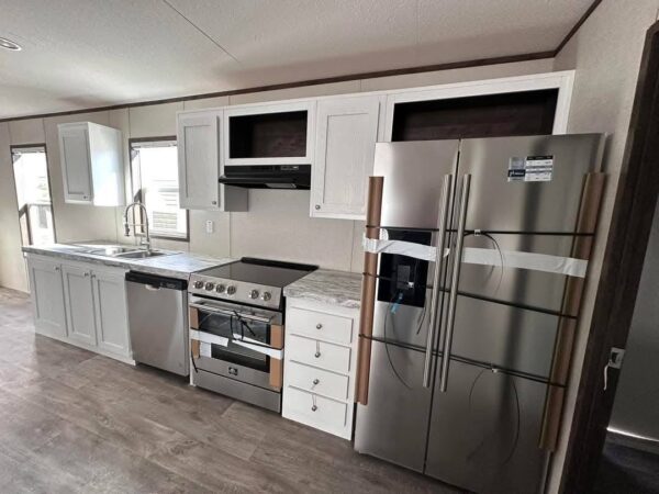 Mobile Home 4 Bedroom, 2 Bath 2,300 sq. ft