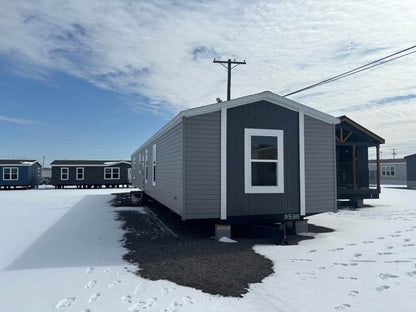 Mobile Home 3 bedroom 2 bath, 2,100sqft