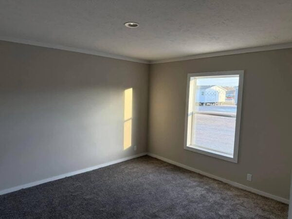 Mobile Home The Shadow 3 Bed 2 Bath. Size 28×60(56).