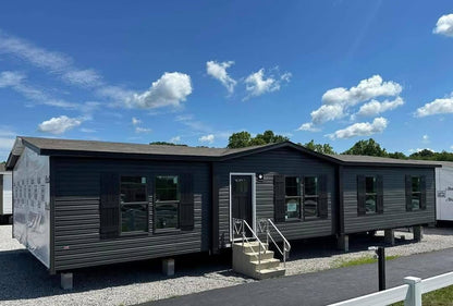 Mobile Home 28×60 (56)sqft 3 Bedroom, 2 Bath