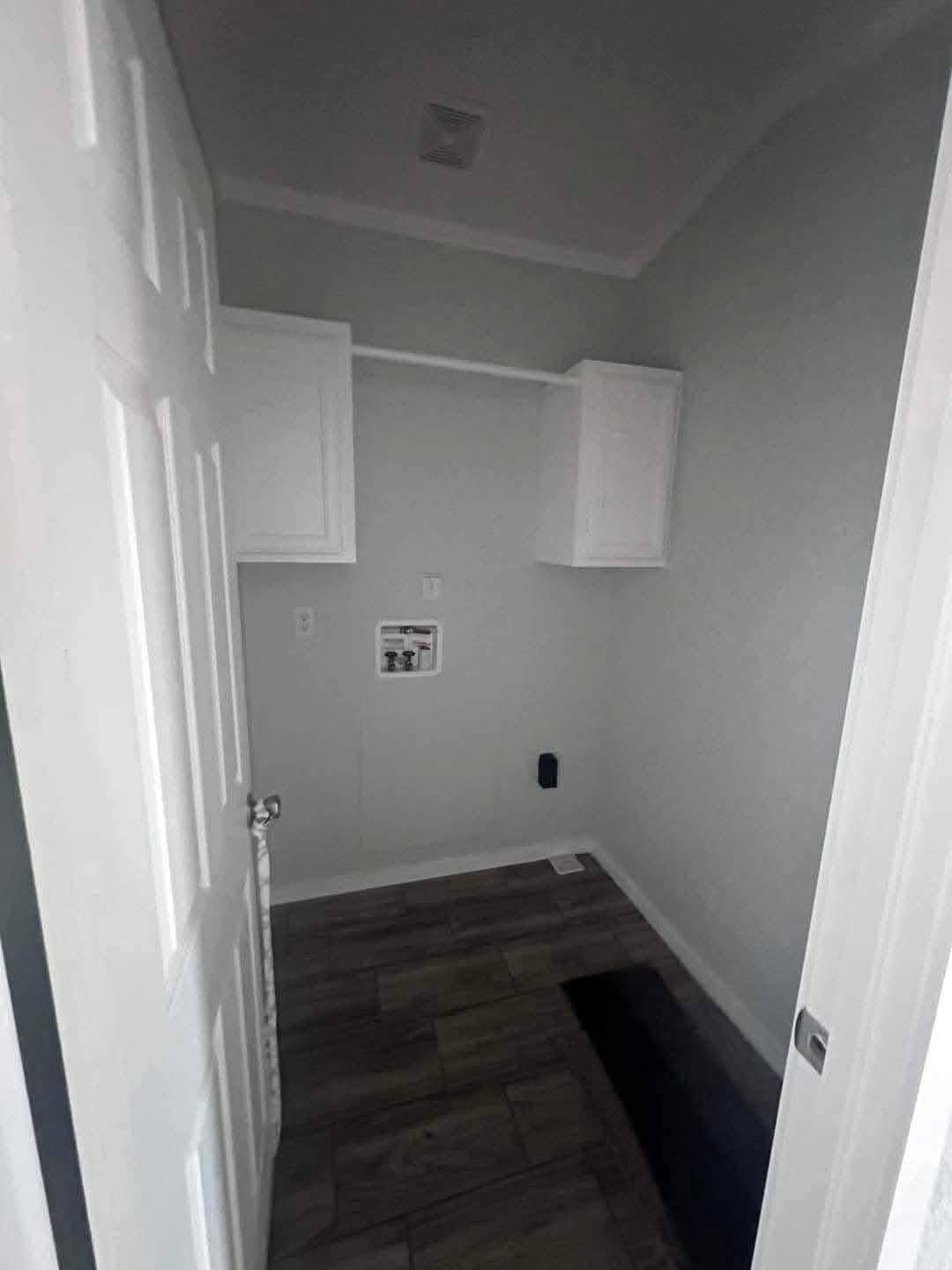 Mobile Home 2 bedrooms 2 bath, 1700sqft