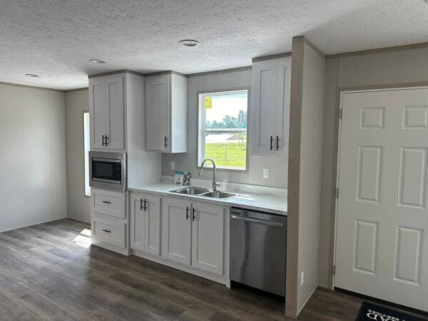 Mobile Home The Hartford 3 Bed 2 Bath. Size 28×44(40)sqft