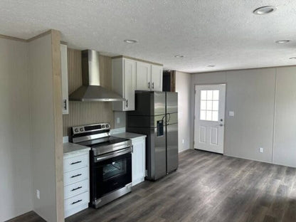 Mobile Home The Hartford 3 Bed 2 Bath. Size 28×44(40)sqft