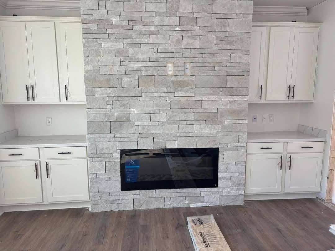 Mobile Home 3 bedrooms 2 baths, 2040sqft