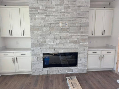 Mobile Home 3 bedrooms 2 baths, 2040sqft