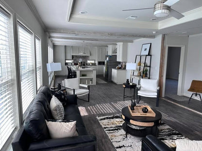 Mobile Home The Oak Creek m2 2040sqft 3 or 4 bedroom 2 bath