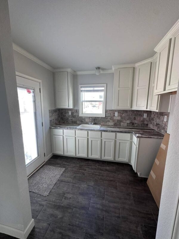 Mobile Home The Oak Creek m2 2040sqft 3 or 4 bedroom 2 bath