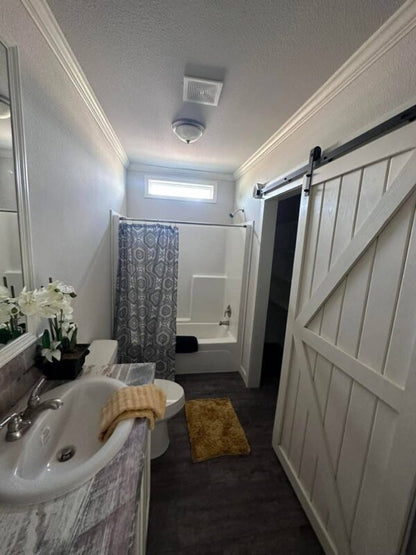 Mobile Home The Oak Creek m2 2040sqft 3 or 4 bedroom 2 bath