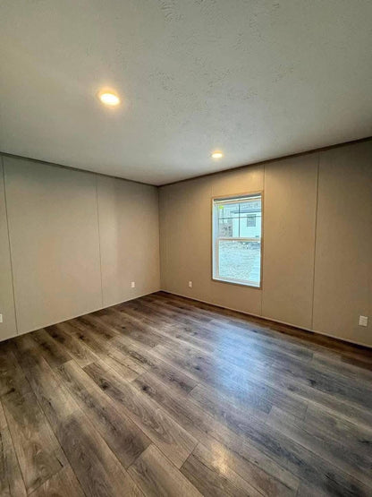 Mobile Home Size 28×56 (over 1,500 Sq Ft!), 3 bedroom 2baths