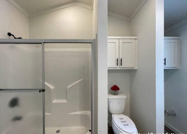 Mobile Home, 1 bedroom 1 Bath, 800sqft