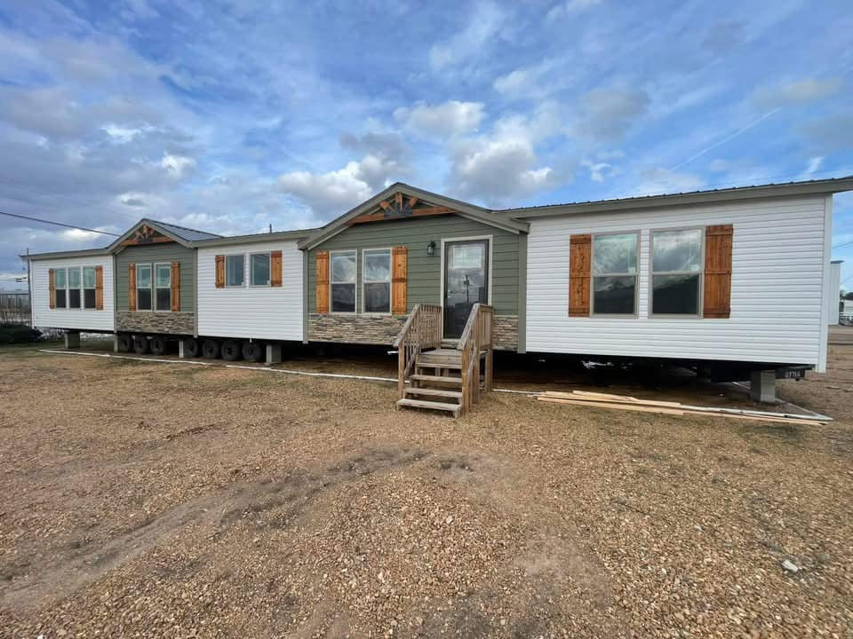 Mobile Home The Winston 4bedroom 2 baths, 2040sqft