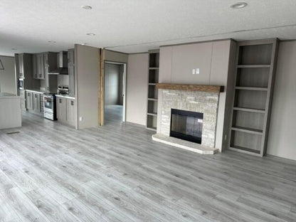 Mobile Home The Diamond 3 Bedroom | 2 Bath | 32 x 64™ (60)