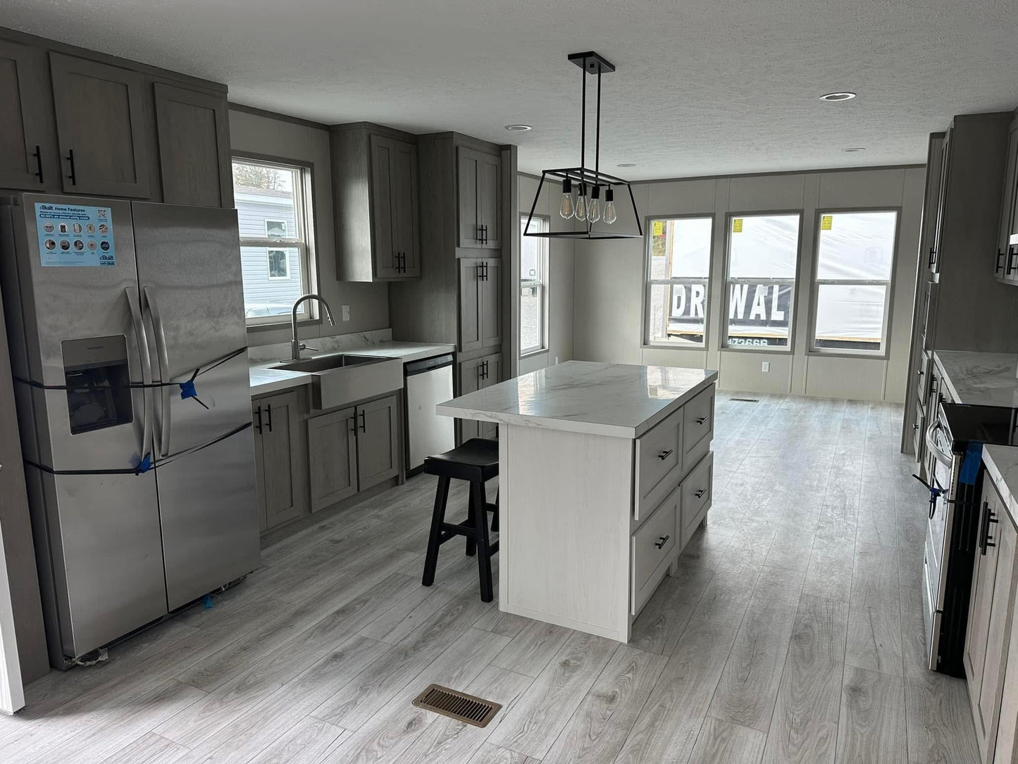 Mobile Home The Diamond 3 Bedroom | 2 Bath | 32 x 64™ (60)