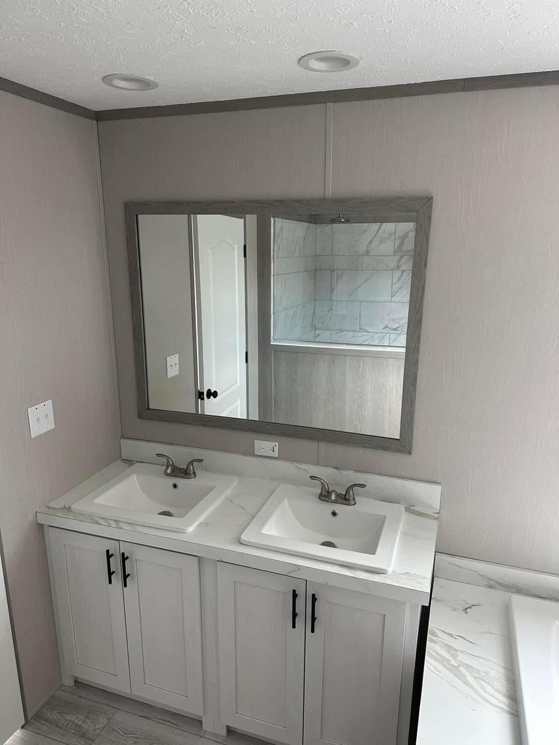 Mobile Home The Diamond 3 Bedroom | 2 Bath | 32 x 64™ (60)