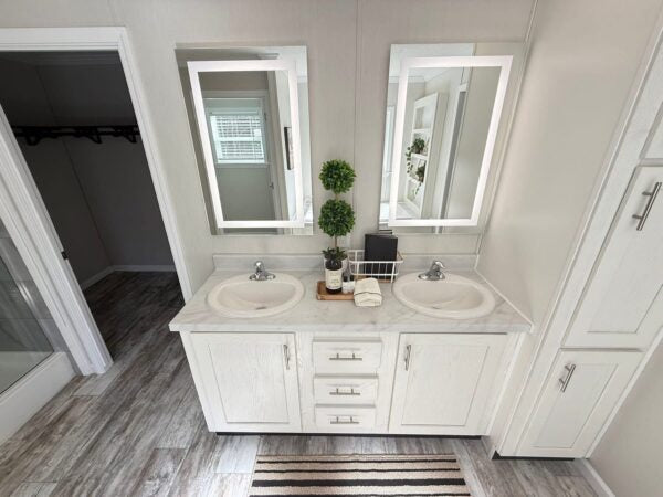 Mobile Home 4bedroom 2 Bath