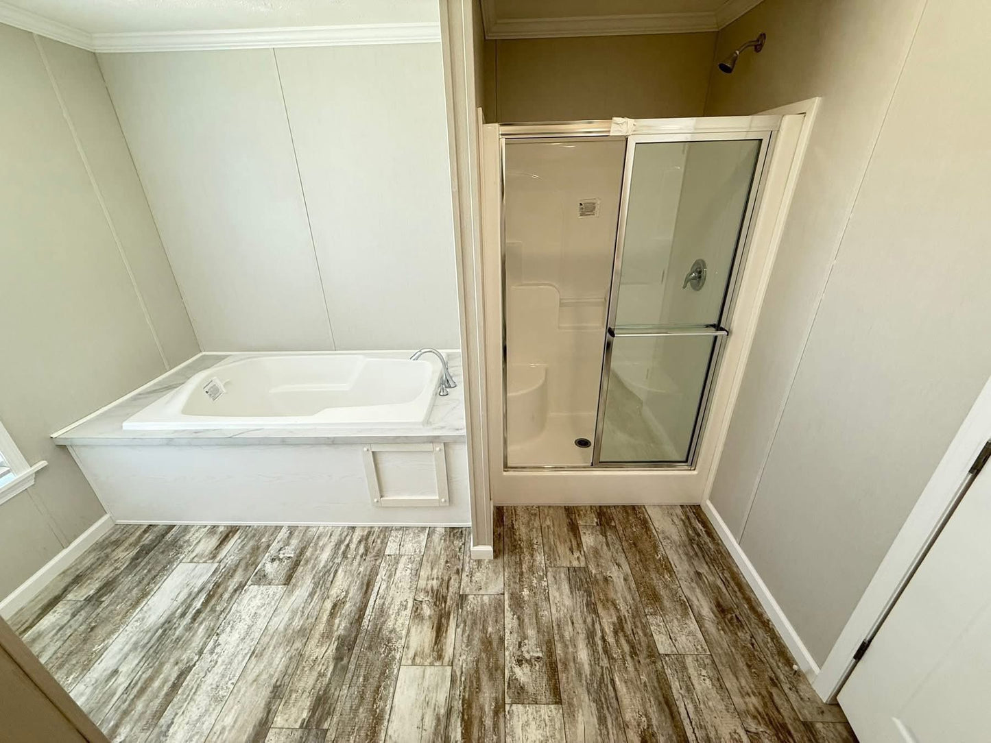 Mobile Home 4bedroom 2 Bath