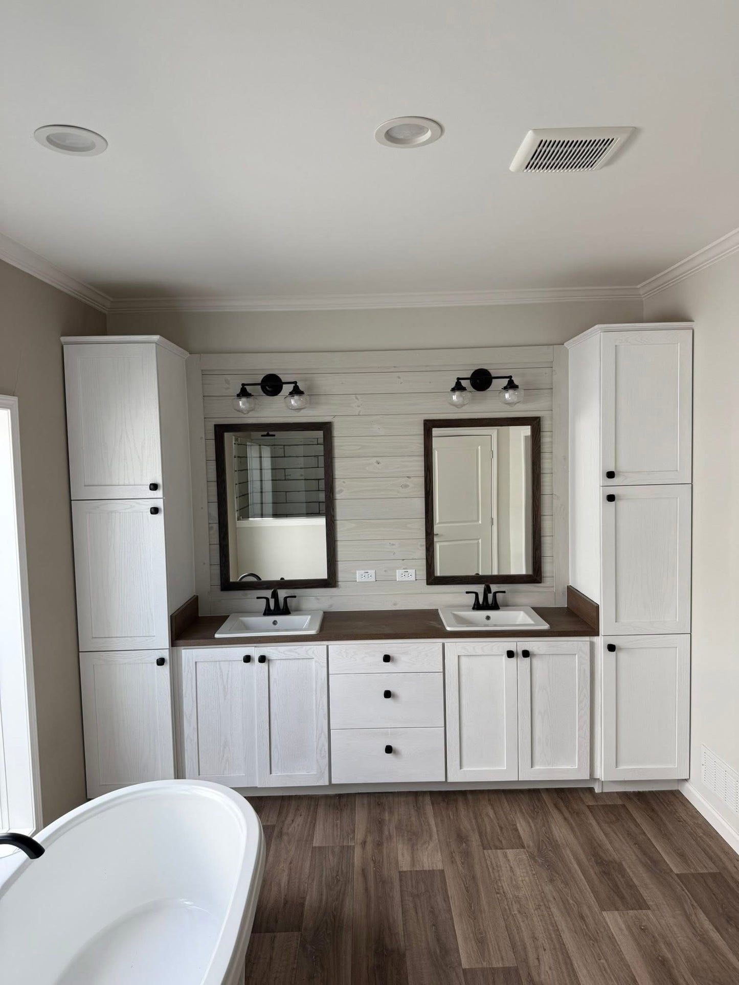 Mobile Home about 2240sqft 3bedroom 2 bath