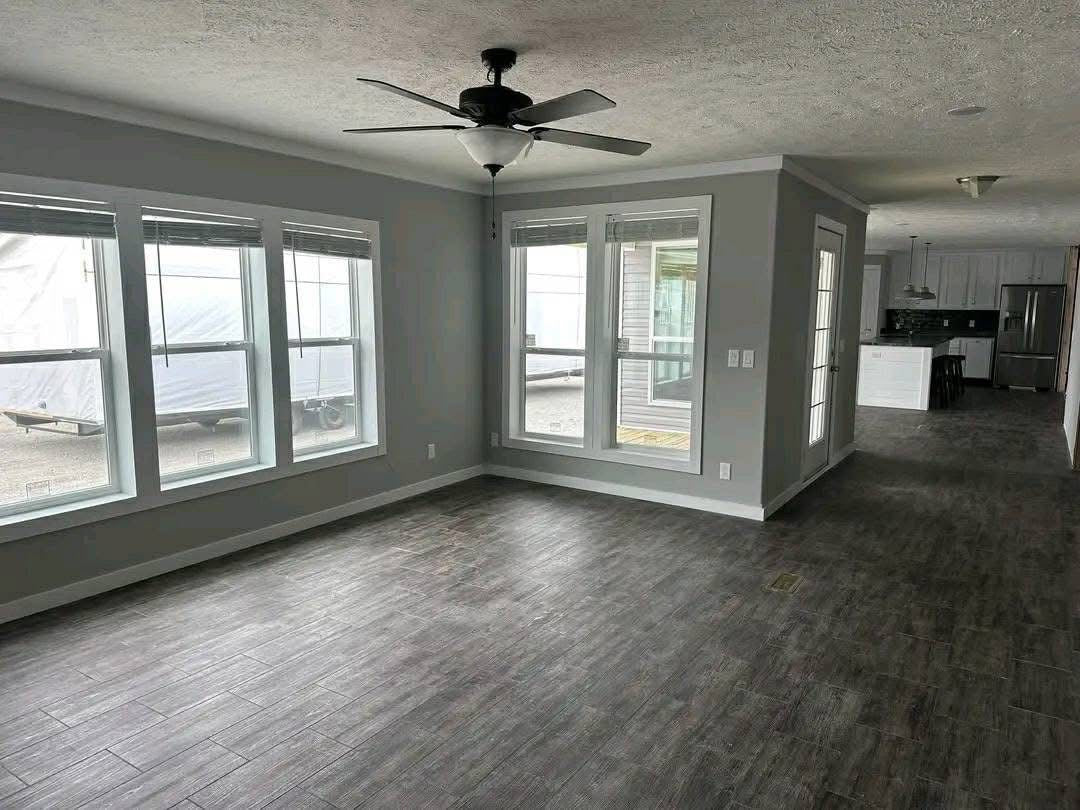 Mobile Home The Presley 4bedroom 3 bath sqft 32’ X 82’