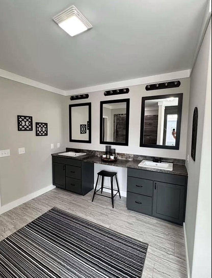 Barndominium (4000sqft 4bed 2bth )