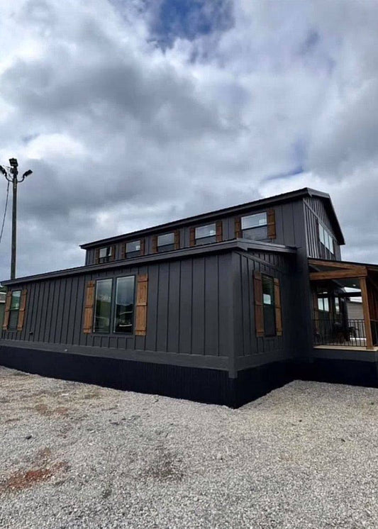 Barndominium (4000sqft 4bed 2bth )