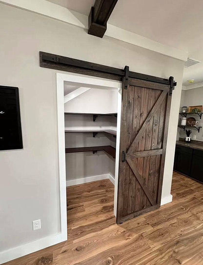 Barndominium (4000sqft 4bed 2bth )